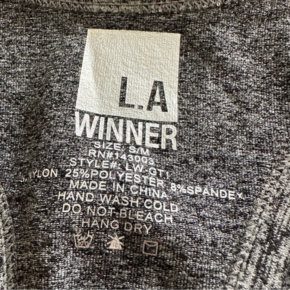 L.A Winner Racer Back Athletic Tank Top Grey & Green Size S NWOT - Picture 4 of 6